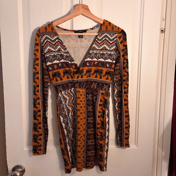 Forever 21 Boho Elephant Print Mini Dress - Long Sleeve - Size S - Picture 1 of 3